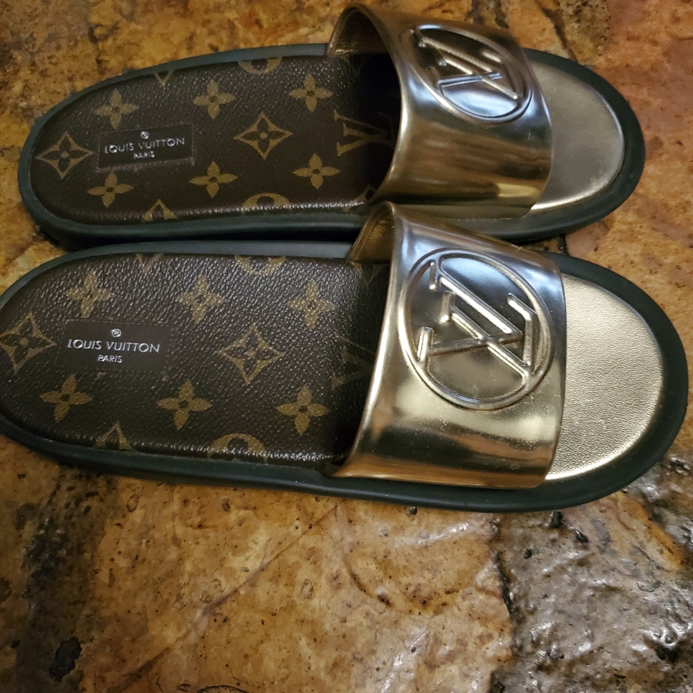 Louis Vuitton Sunbath Mule Slides - Picture 2 of 3